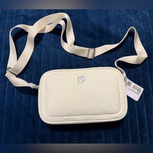 Lululemon crossbody camera bag